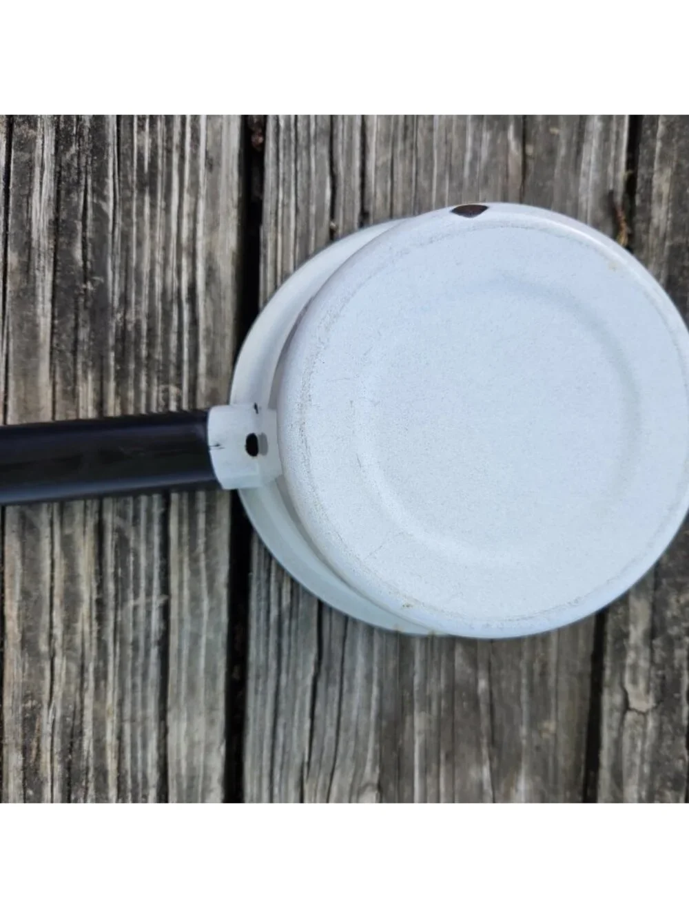 Vintage White with Black Trim Enamelware Saucepan with‎ Lid Enamel Tuxedo